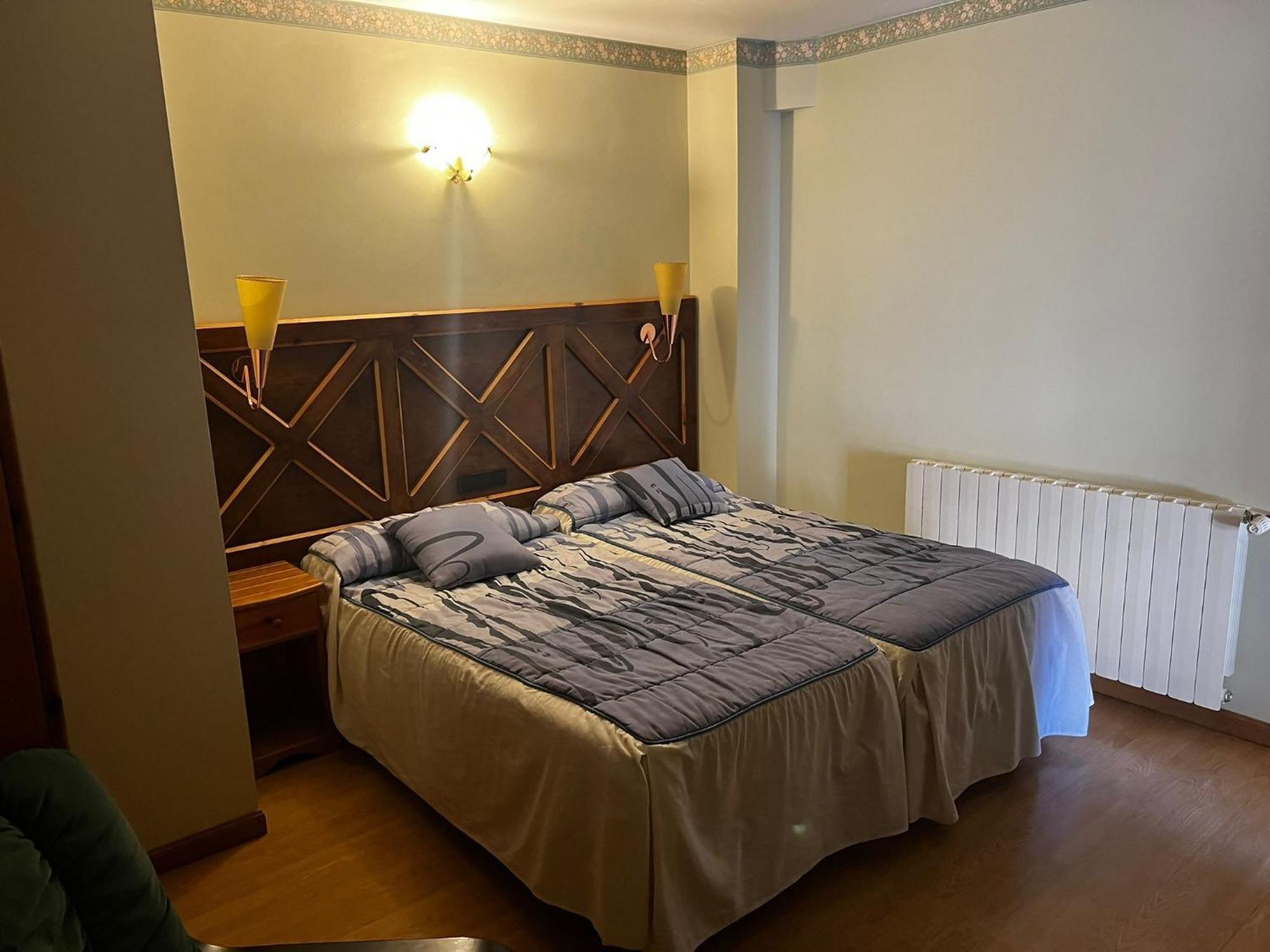 Casa Pelentos Sandinies Екстер'єр фото