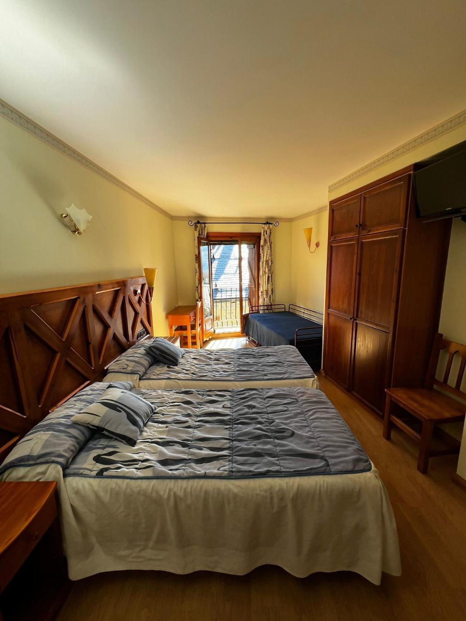 Casa Pelentos Sandinies Екстер'єр фото